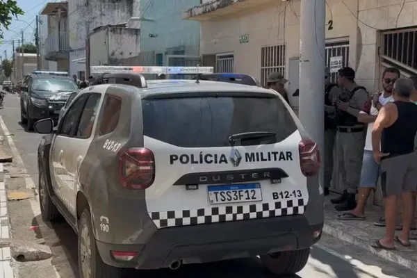 Caso Vicente: conheça a casa em Areia Branca onde pai e filho foram encontrados mortos