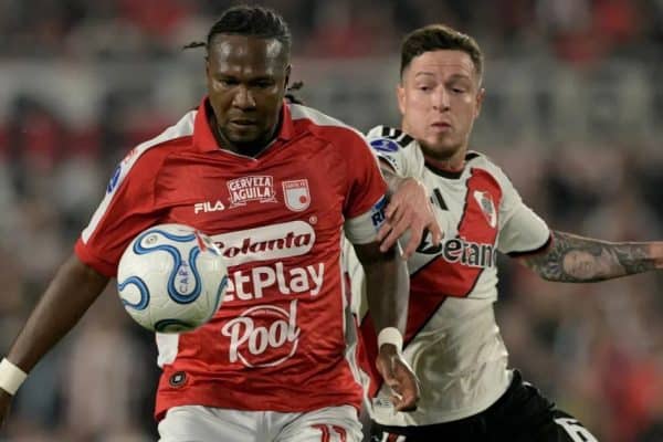 River Plate cai nos pênaltis e Santa Fe encara o Vasco na Copa Sul-Americana
