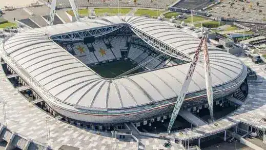 Juventus supera Parma com gols de reservas e mantém 100% de aproveitamento no Italiano