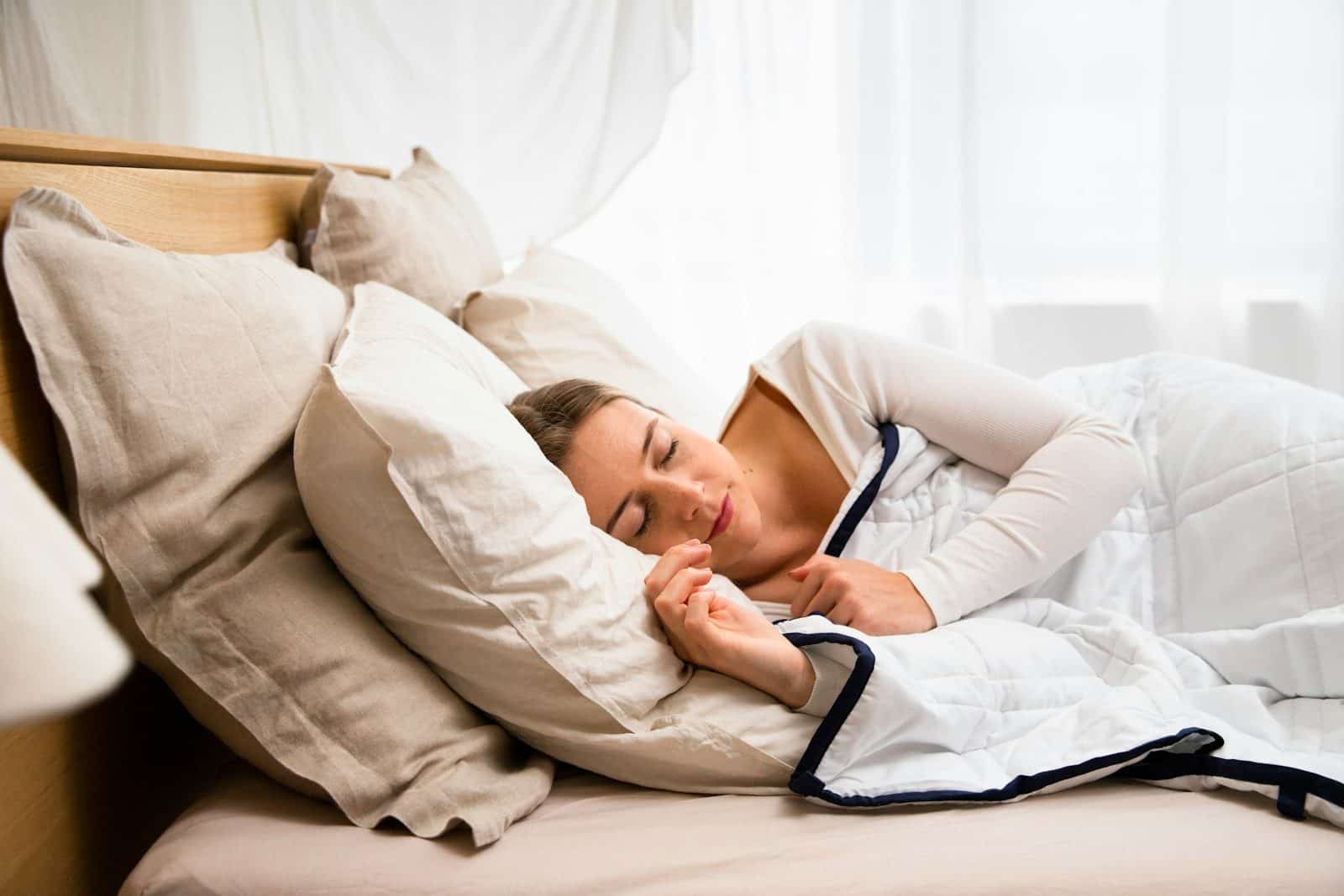 Cochilos muito longos podem interferir no descanso noturno (Créditos: Unsplash / Slaapwijsheid.nl)