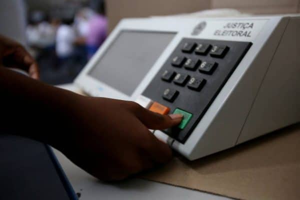 67% dos eleitores consideram vice-presidente importante para definir voto, aponta pesquisa