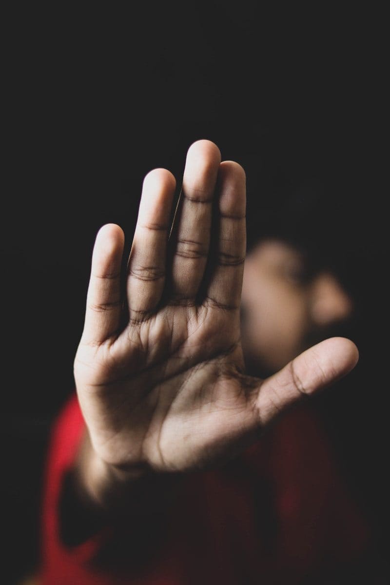 Saber dizer “não” pode estar relacionado à forma como uma pessoa estabelece seus limites. (Créditos: Unsplash / Saif71.com)