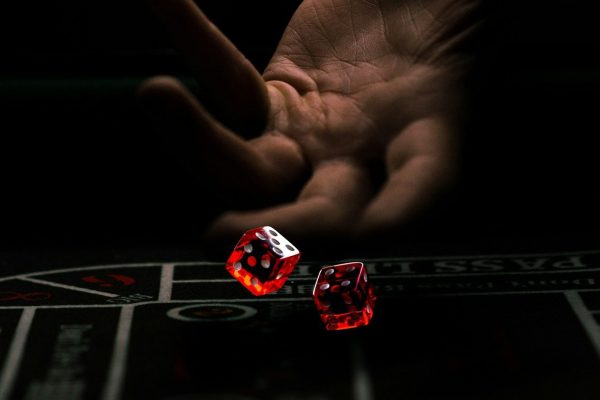 Governo parte para cima das bets e cobra R$ 1 bilhão na Justiça