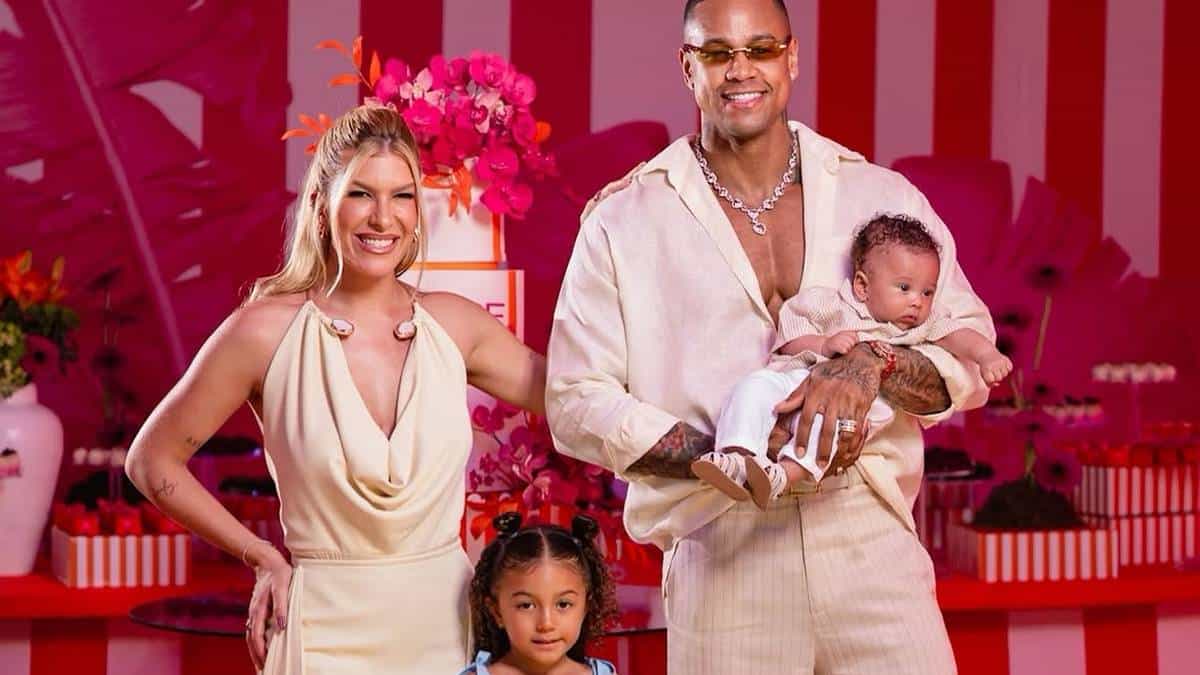 Lore Improta tem ciúmes das coreografias sensuais de Léo Santana? Cantor responde (Foto: Instagram)