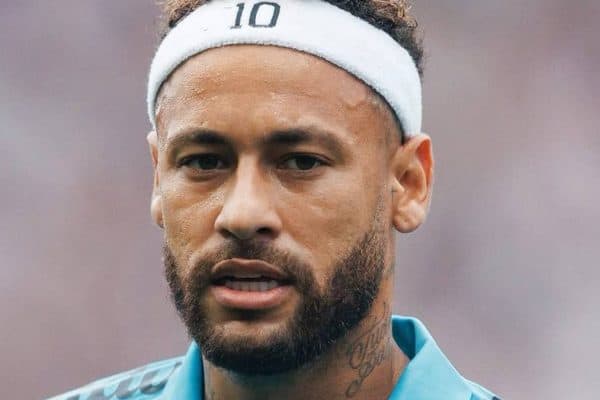 Fora da Seleção, Neymar publica desabafo sobre recuperação: “Cabeça firme”