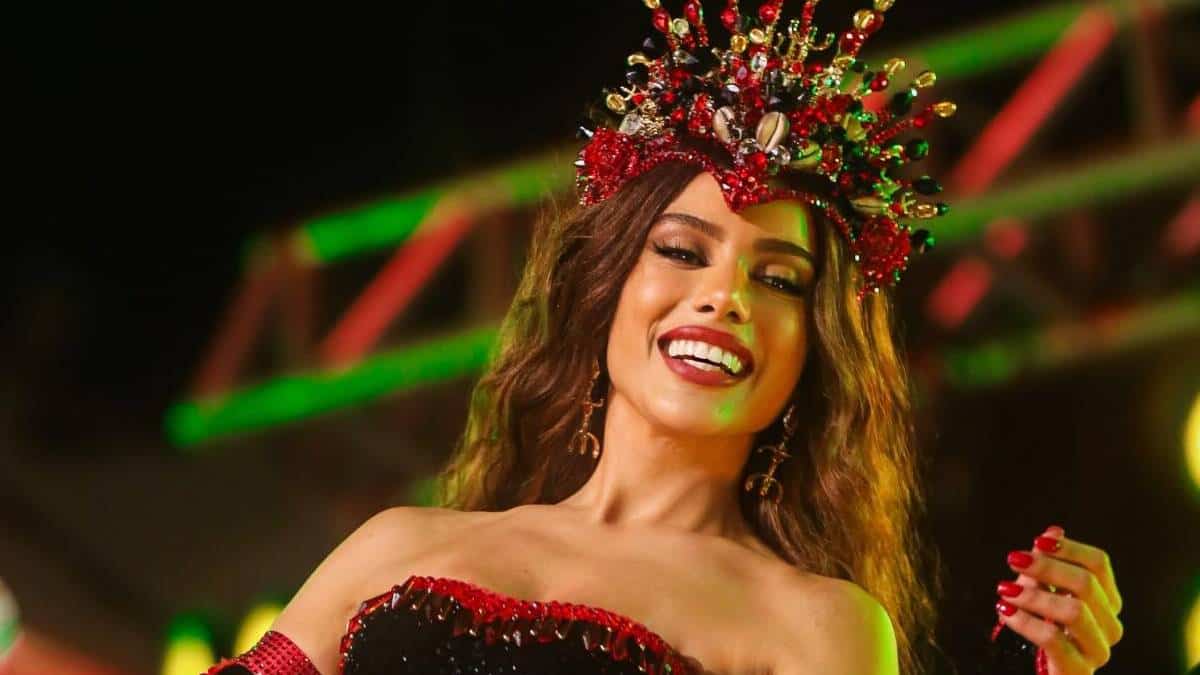Anitta revela medo antes de aceitar posto de rainha de bateria da Grande Rio (Foto: Instagram)