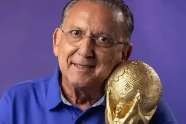 Galvão Bueno surpreende ao retomar fala sobre próxima Copa do Mundo