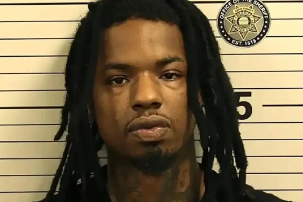 Cantor Deshundre “Dre” Vinson é preso após afogamento do sobrinho de 4 anos no Tennessee