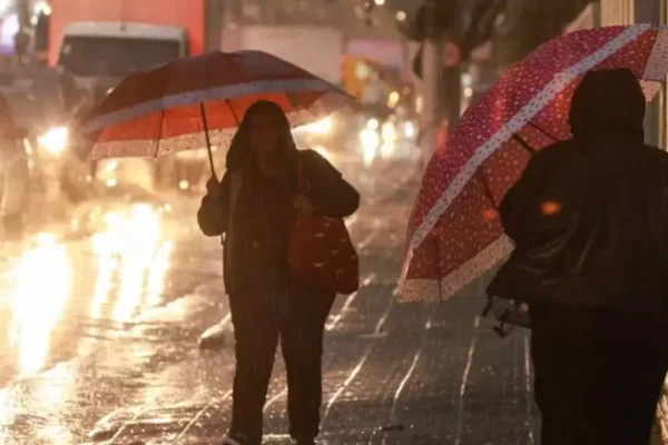 Frente fria atinge São Paulo e faz temperatura cair, com máxima de apenas 16ºC