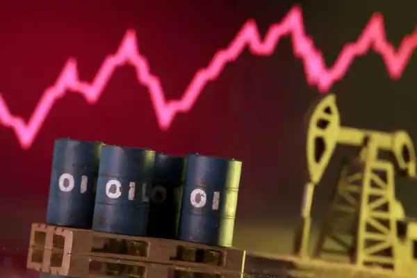 Petróleo fecha em alta sem acordo entre EUA e Irã e possível restrição de diesel nos EUA