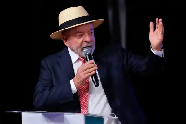 Lula provoca Globo após anúncio sobre INSS e relembra entrevista: “Parecia inquisição”