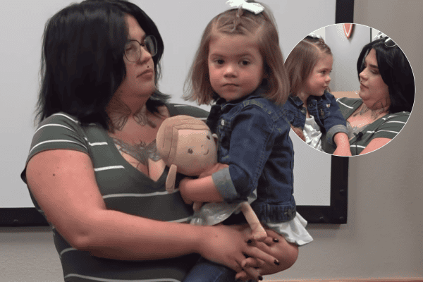 Mãe passa mal em casa e filha de 3 anos toma atitude que ajuda a salvar sua vida: “Minha heroína”