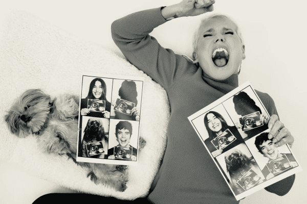 Xuxa se emociona após Sasha anunciar gravidez do primeiro filho