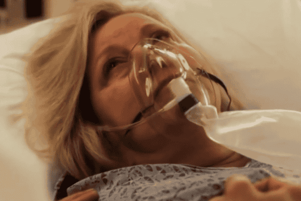 Mulher desperta após semanas em coma e surpreende ao contar o que acredita ter visto: “Jesus é real”