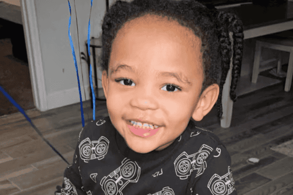 Menino de 4 anos fica 19 horas sem batimentos cardíacos e surpreende médicos ao voltar à vida