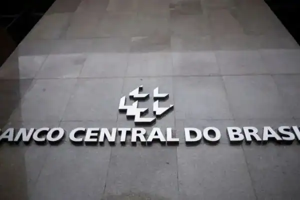 BC determina bloqueio de liquidação de transações de bets por boleto e Pix