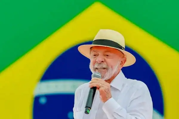 Lula diz não haver razões para não ser eleito no segundo turno