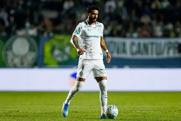 Jefté, do Palmeiras, é suspenso provisoriamente após exame apontar substância proibida