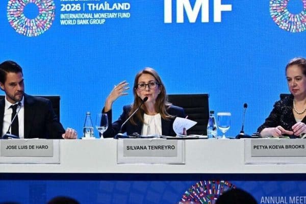 FMI: inteligência artificial impulsiona economias avançadas enquanto alta dos preços de energia pesa sobre emergentes