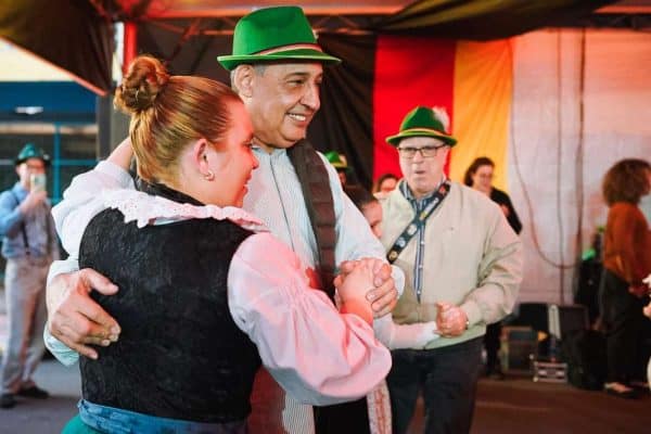 Porto Alegre terá neste domingo 3ª Oktoberfest do Sarandi com 11h de música e gastronomia