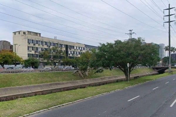 Corpo de homem é achado boiando no Arroio Dilúvio em Porto Alegre