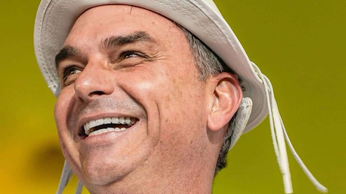 Flávio Bolsonaro aciona TSE contra Lula e Alckmin e pede cassação da chapa (Foto: Instagram)